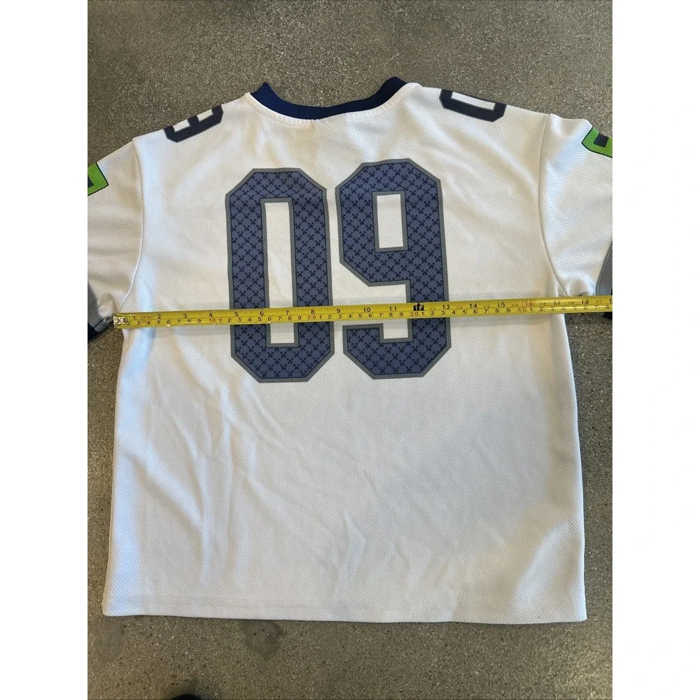 Minecraft Football Jersey Youth White/Blue Size M Creeper Gamer TNT Mad Engine